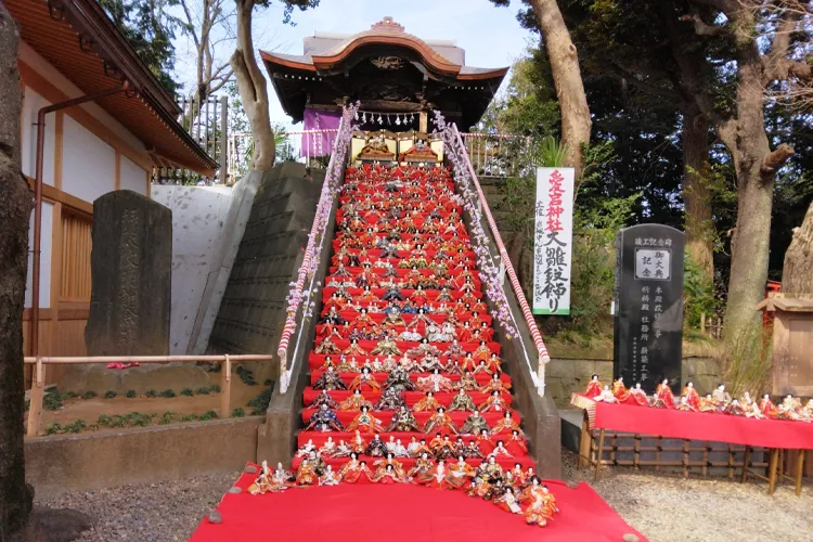 岩槻人形
