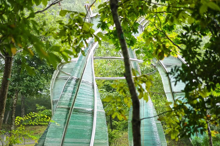 彫刻の森美術館