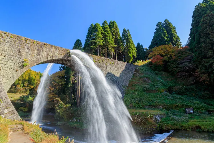 通潤橋