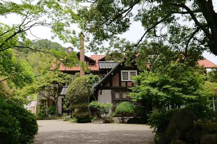 京都のアサヒビール大山崎山荘美術館の外観