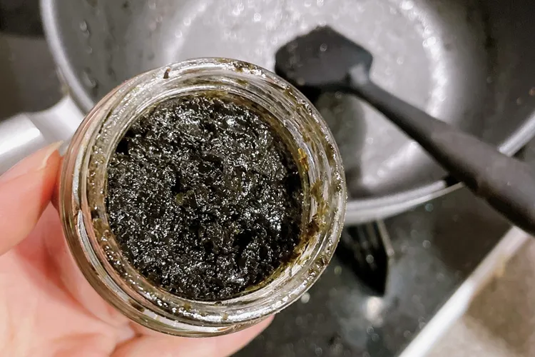 瓶に詰めた佃煮