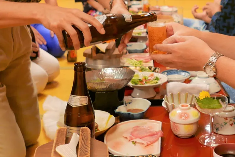 社員旅行での宴会