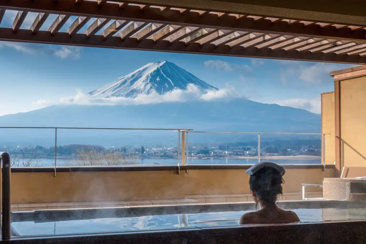 富士山が見える露天風呂