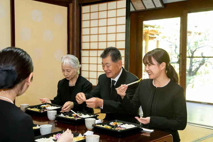 法事の後の食事