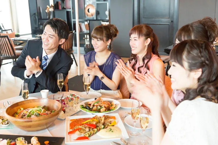 結婚披露宴の様子